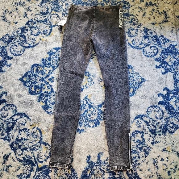Joe's Jeans Mineral Wash Gray Zipper Ankle Legging - Picture 8 of 10